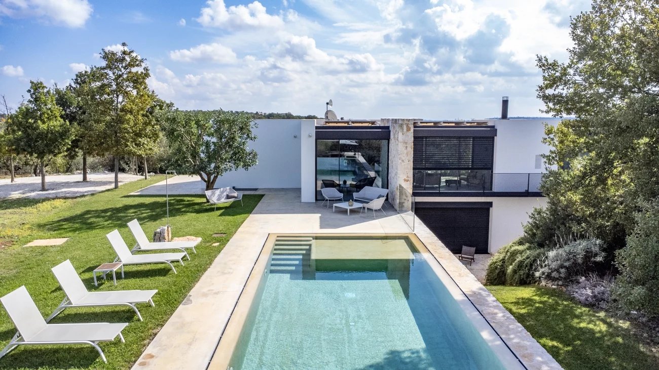 Moderna villa in vendita a Ostuni, 4 camere e piscina