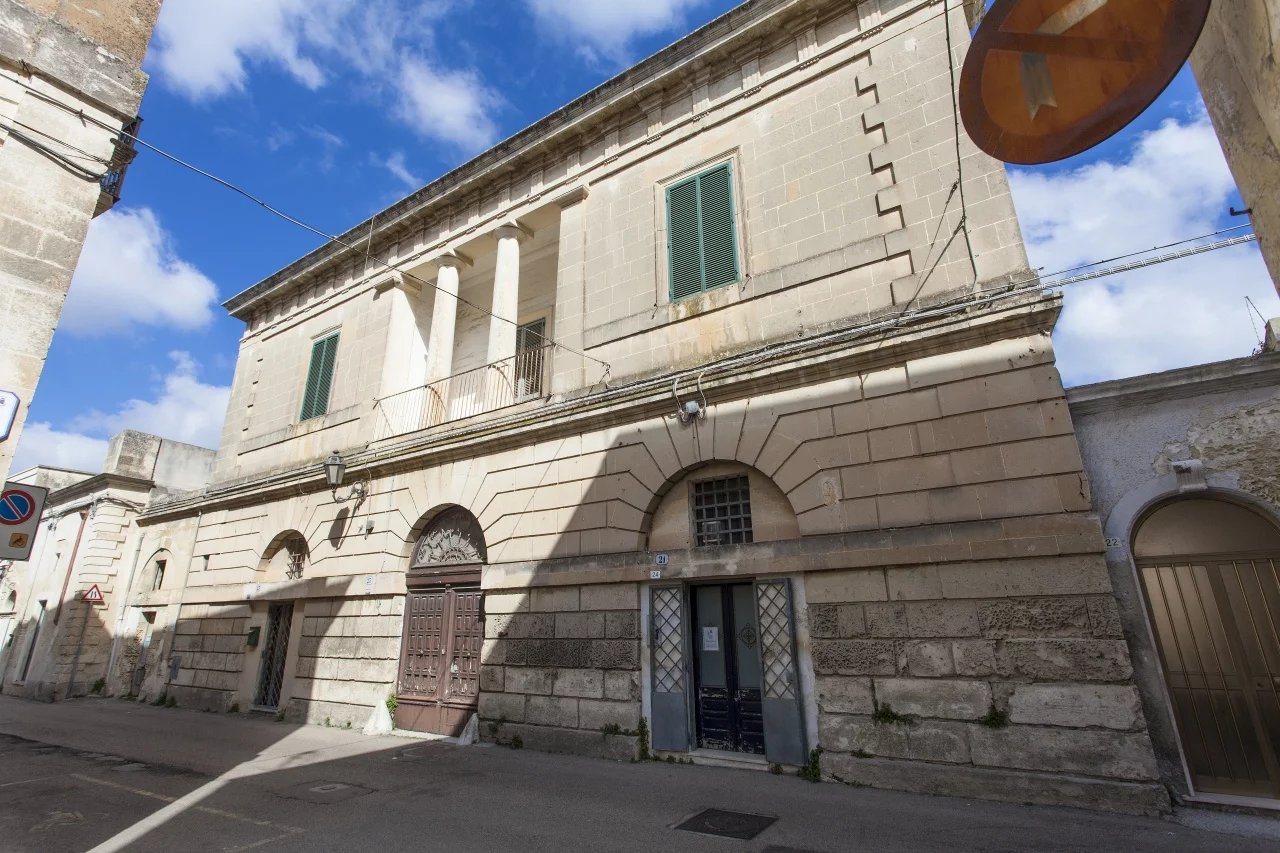 Terracielo a San Cesario di Lecce, 2 livelli e giardino privato